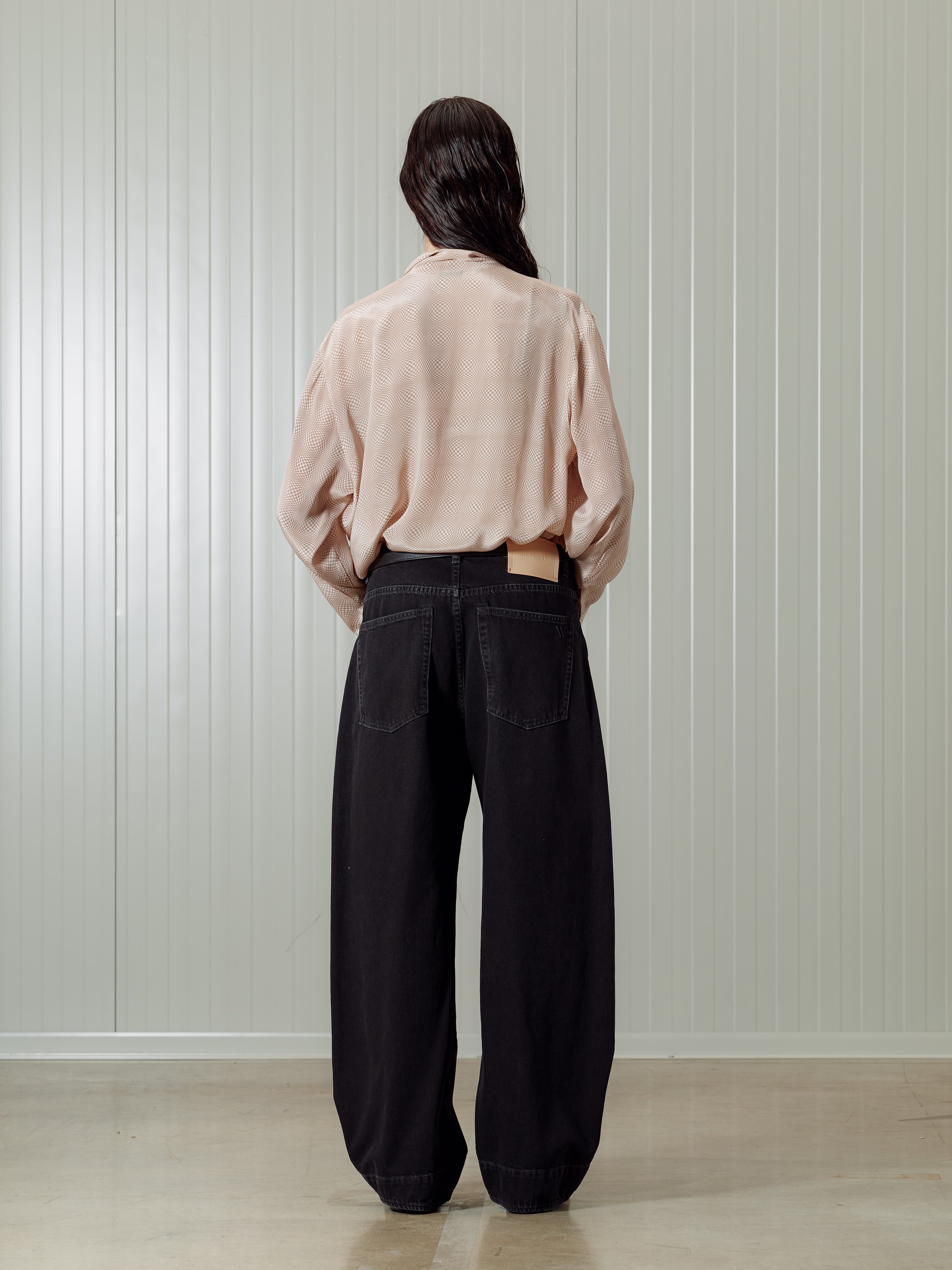 TOSCA _ BLACK