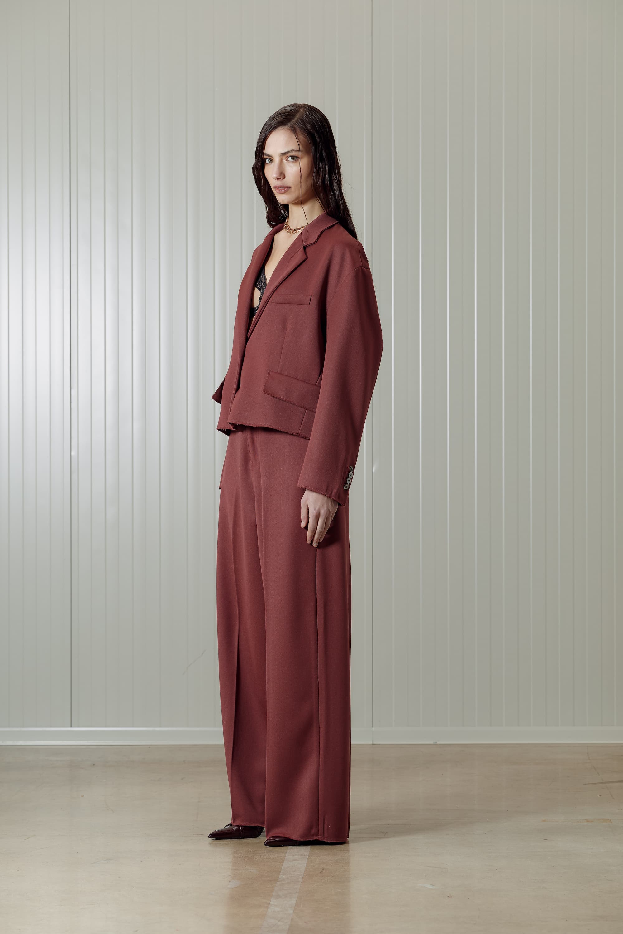 GISELLA _ TAILORED CROP BLAZER